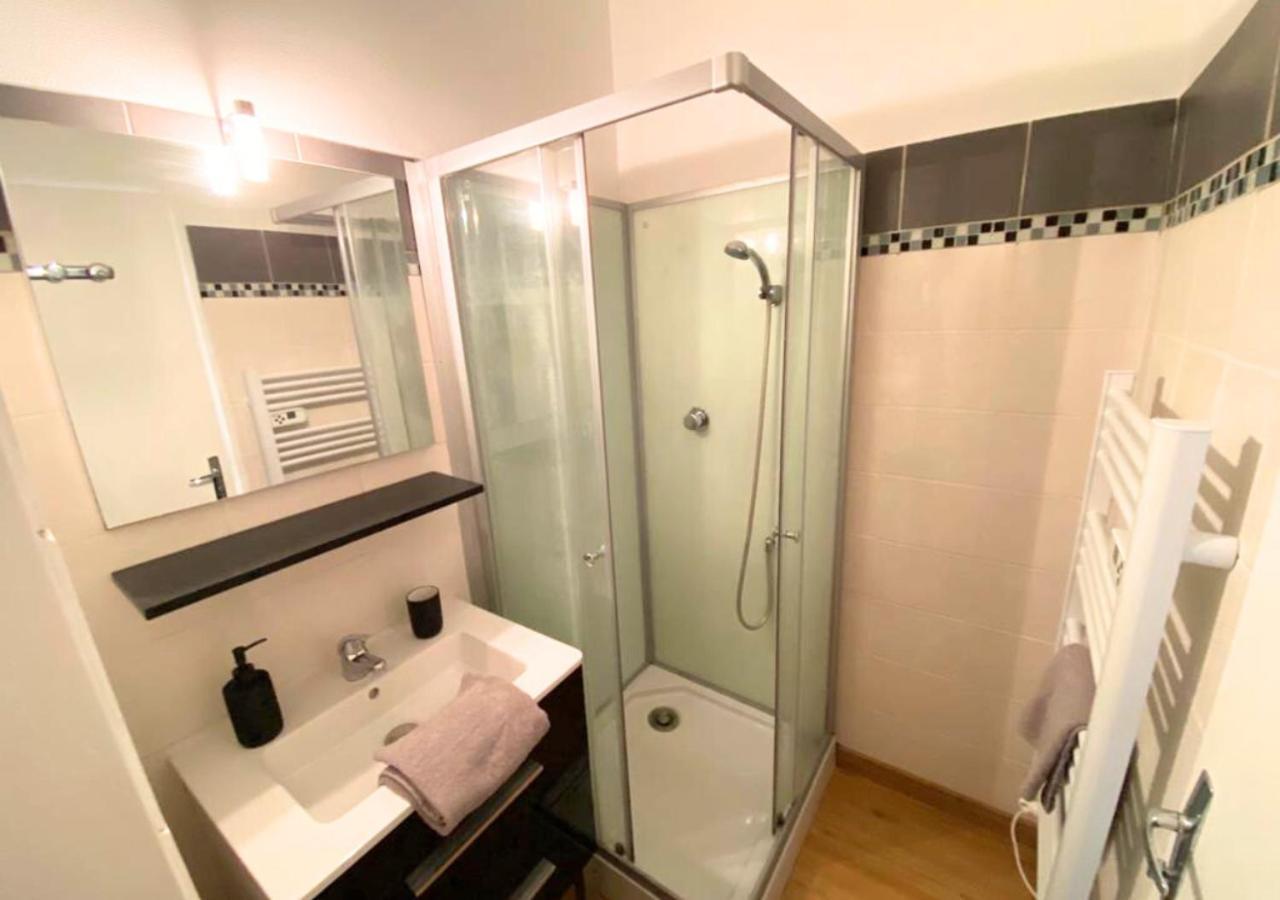 Au 45' - Poitiers - Futuroscope - La Conciergerie Apartment Екстериор снимка