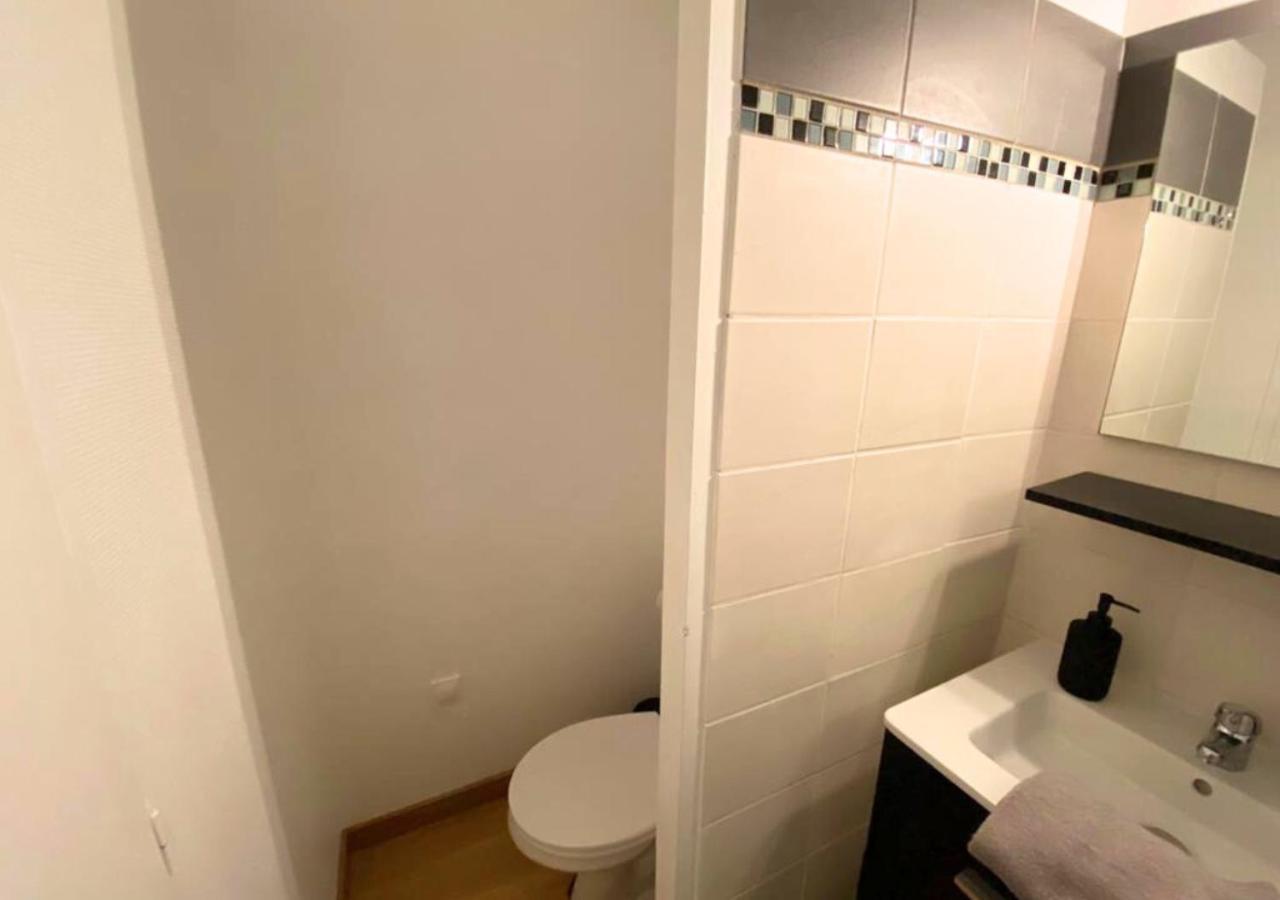 Au 45' - Poitiers - Futuroscope - La Conciergerie Apartment Екстериор снимка